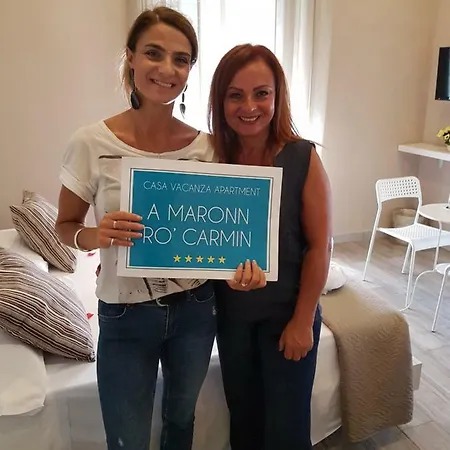 ベッド・アンド・ブレックファスト A Maronn Ro'carmin