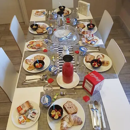 A Maronn Ro'carmin Panzió Nápoly